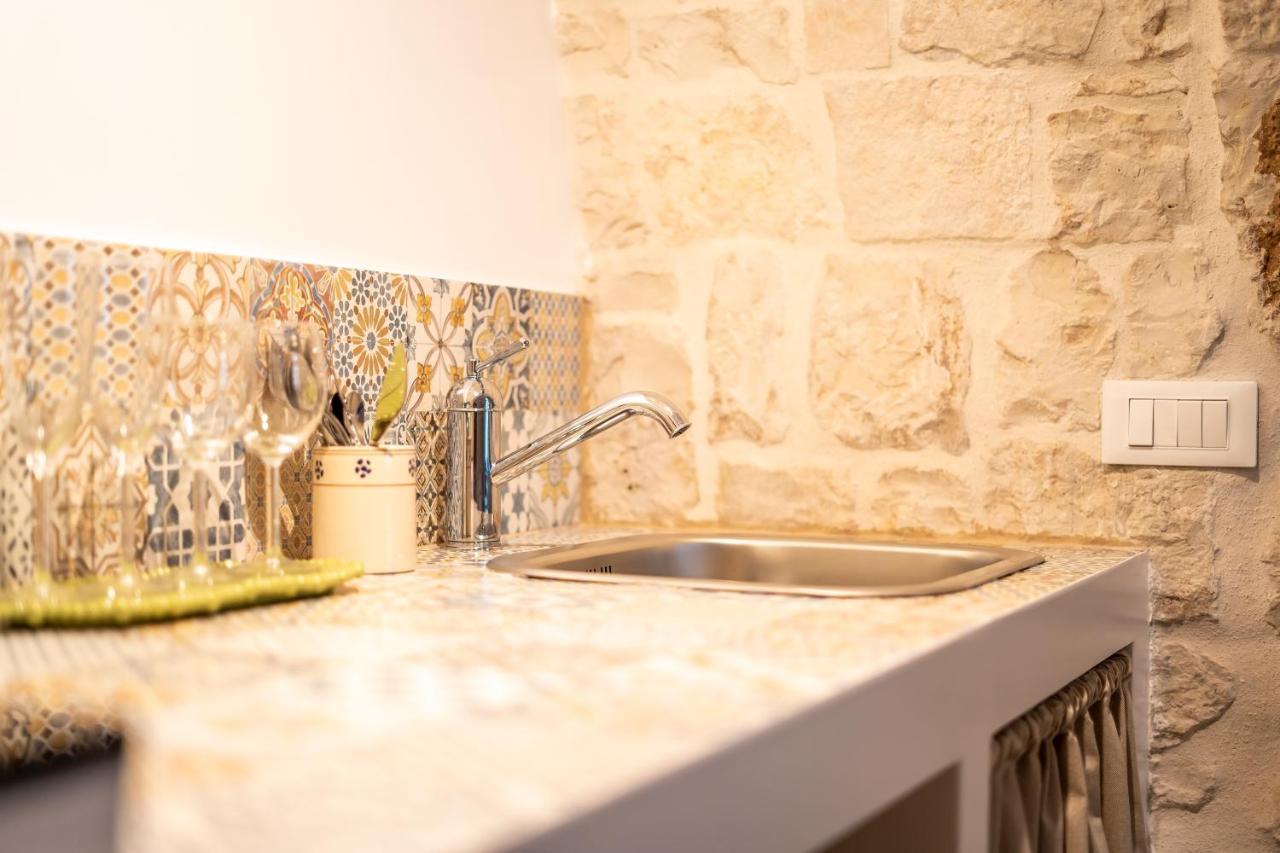 Il Trullo Del Guelfo Villa อัลเบโรเบลโล ภายนอก รูปภาพ